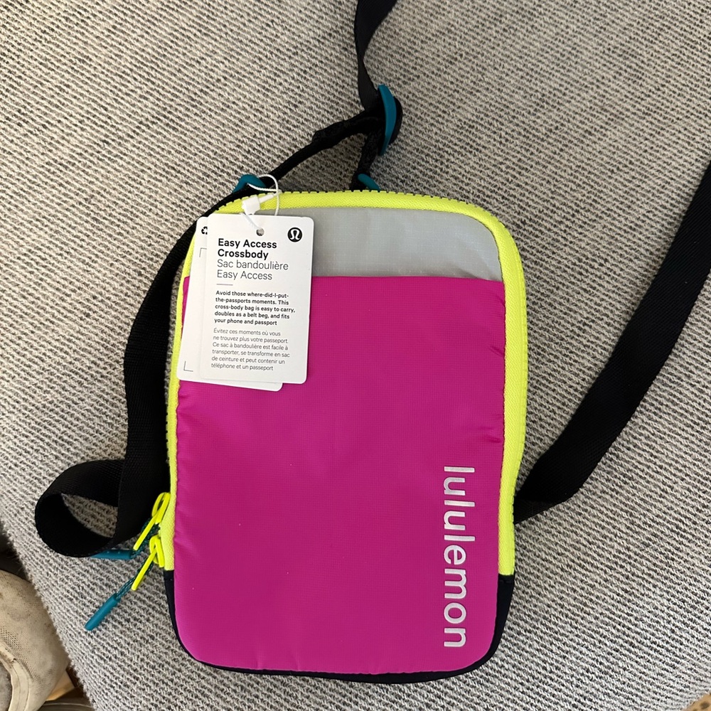 NWT lululemon Easy Access Crossbody Bag